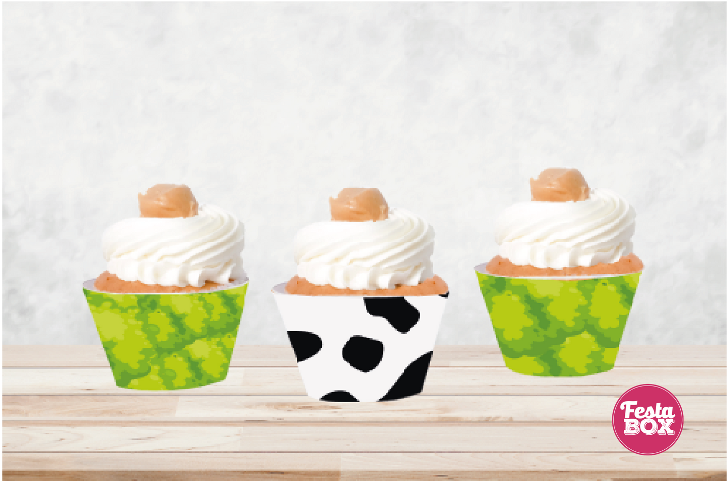 Cupcake Wrappers for Birthday Party Decoration - Farm Animal Theme (Set of 6) - Assorted