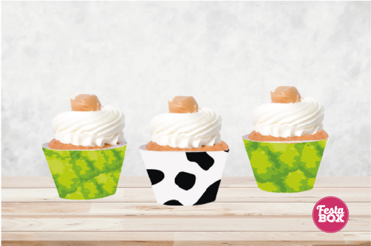 Cupcake Wrappers for Birthday Party Decoration - Farm Animal Theme (Set of 6) - Assorted